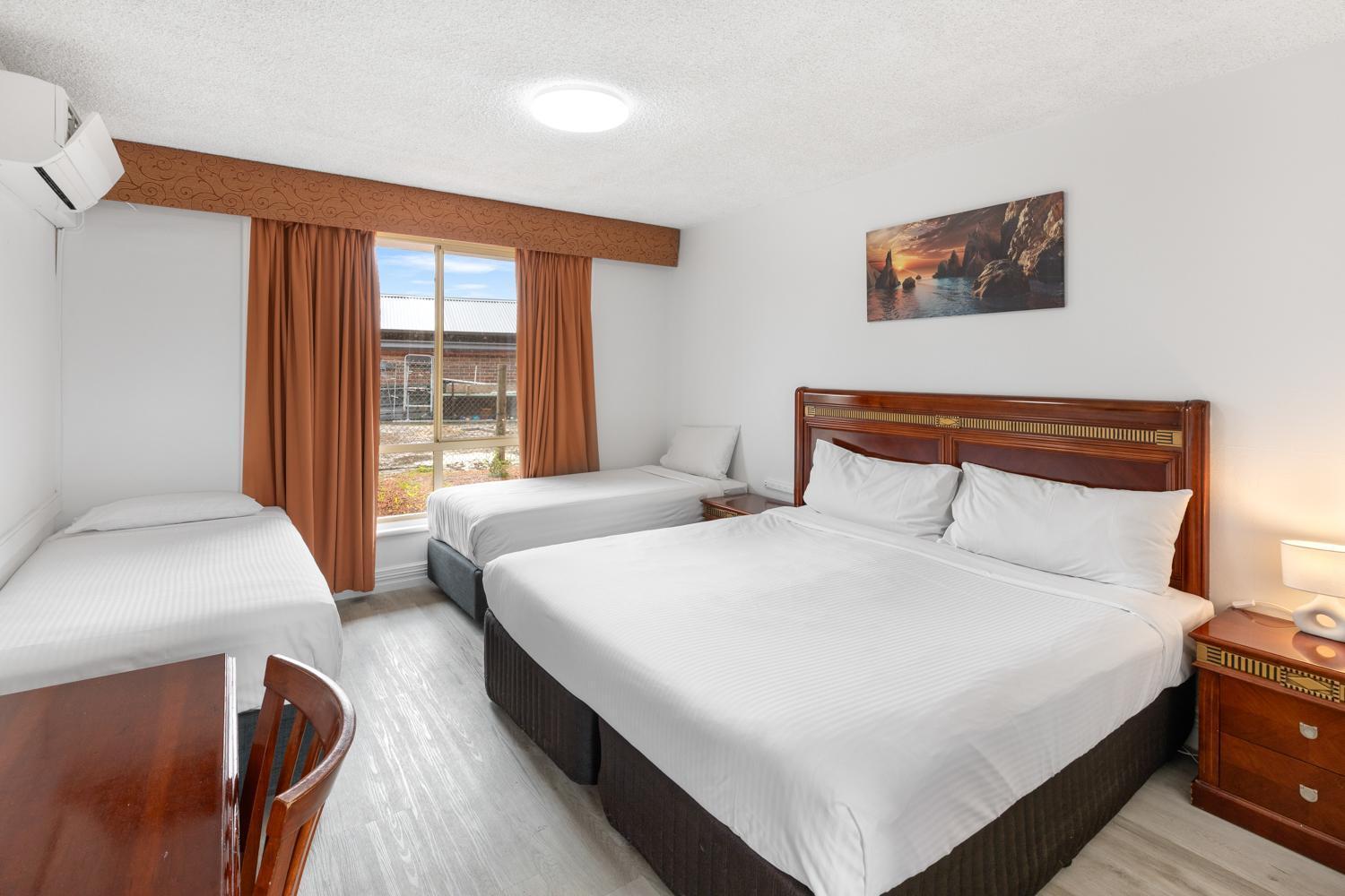 Отель Ibis Styles Олбани Экстерьер фото